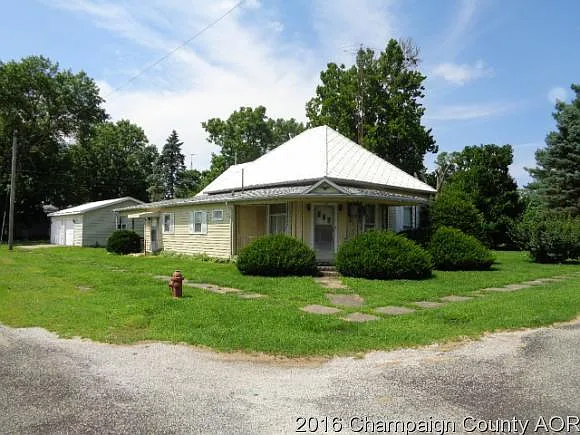 102 Wesley St photo 1