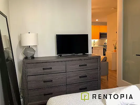 Rented by Rentopia | media 30