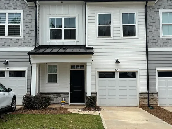 9543 Munsing Dr, Charlotte, NC 28269