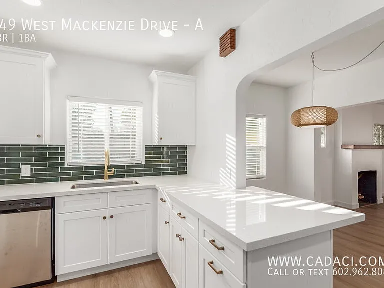 749 W Mackenzie Dr #A — Photo 17