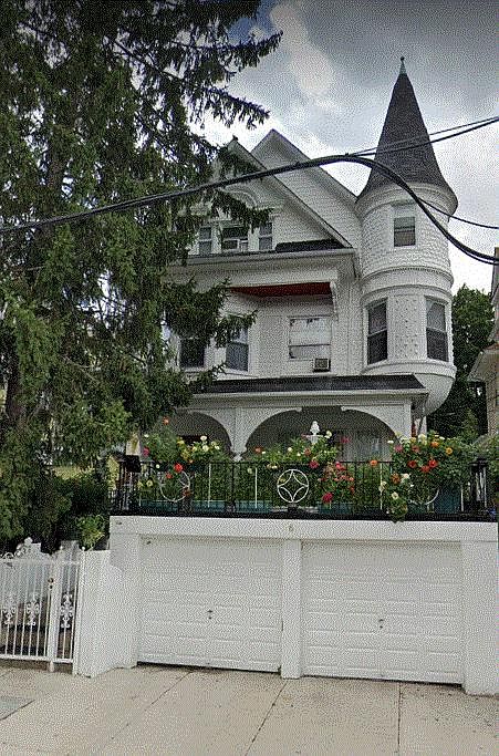 1st image of 6 Livingston Ave #2