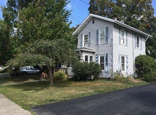10 Maple St, Bemus Pt, NY