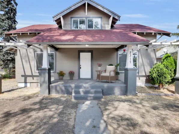 2317 E Hartson Ave, Spokane, WA 99202