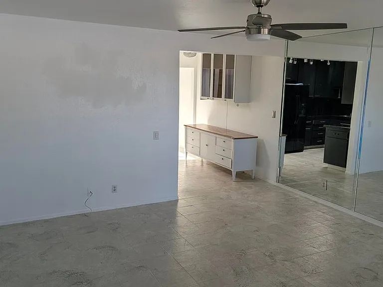 425 Bradshaw Ln #63 — Photo 5