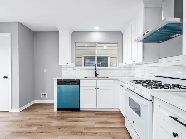 1071 Verde Trails Dr, Houston, TX 77073