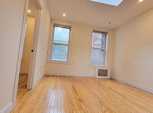 412 W 44th St #X, New York, NY 10036