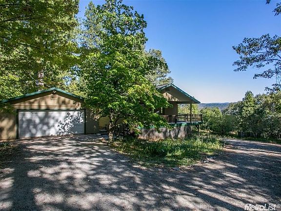 2nd image of 3065 Caldwell Dr