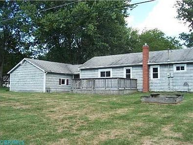 2nd image of 2221 Carmen Dr