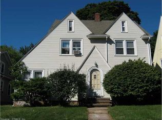 1346 Whitney Ave, Hamden, CT 06517