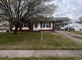 319 Richmond Dr, Warrenton, MO
