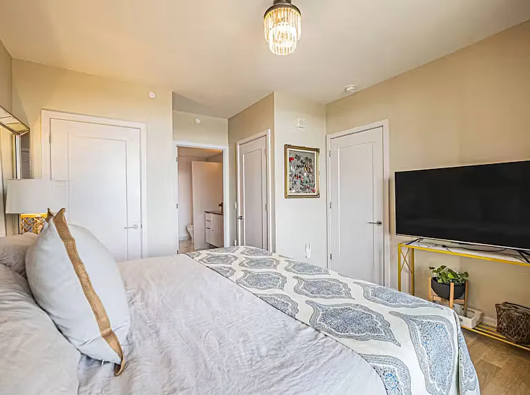 45 Sutton Sq SW #4003 — Photo 17