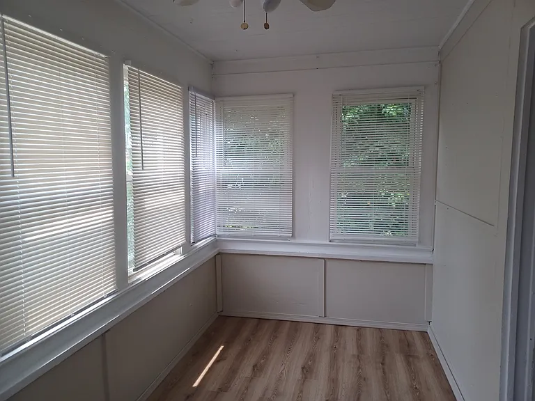 37 Fairfield St #2 — Photo 13