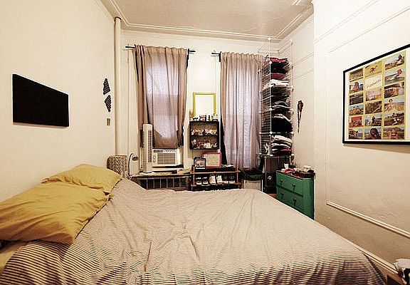 4th image of 872 Hart St APT 1L