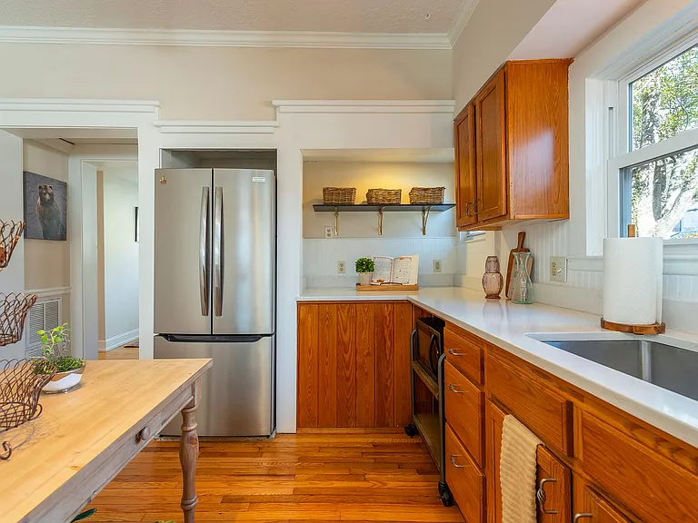 829 Montreat Rd — Photo 30