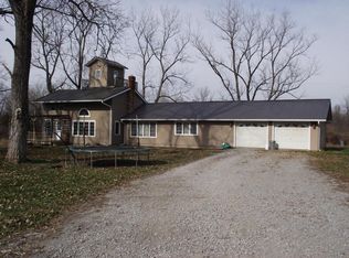 1705 Butternut Rd, Du Quoin, IL 62832