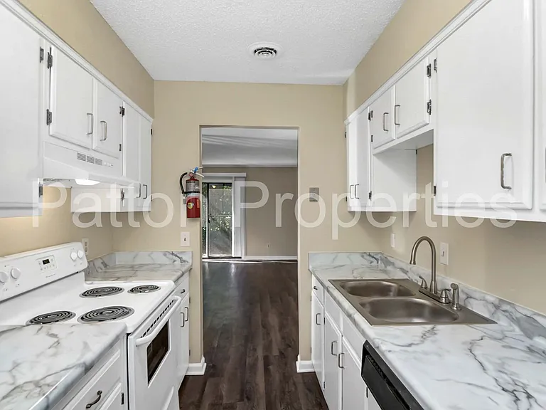 828 Suber Street - Inside CoC - R13708-11-02 — Photo 7