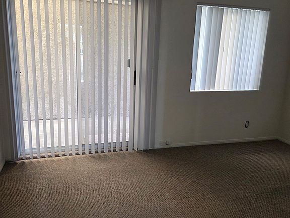 5th image of 1300 N Fairfax Ave APT 109