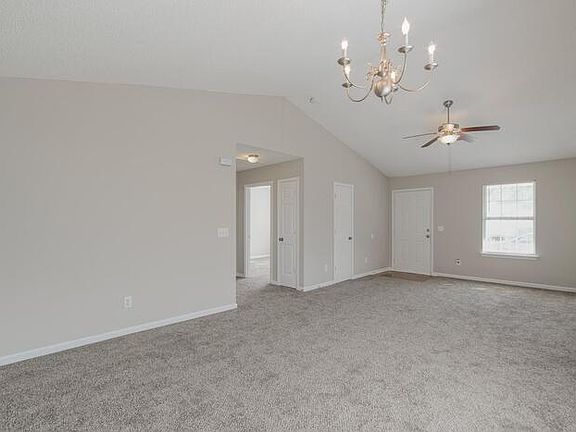5th image of 230 Windsor Village Dr