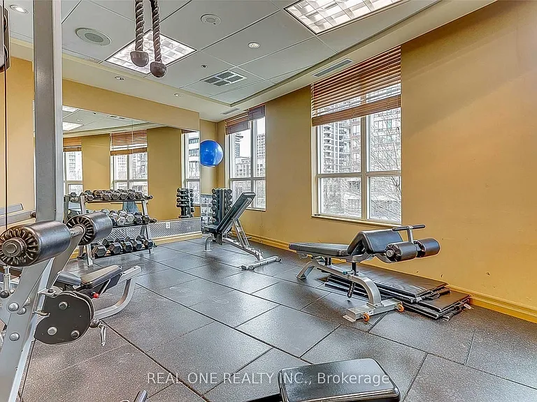 60 Byng Ave #910 — Photo 31
