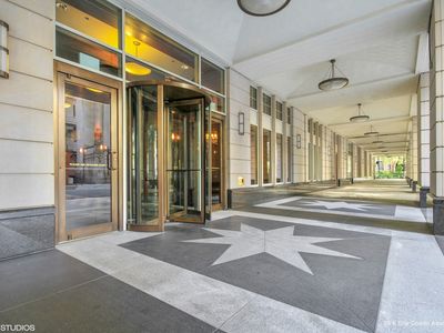 55 E Erie St APT 5201, Chicago, IL, 60611