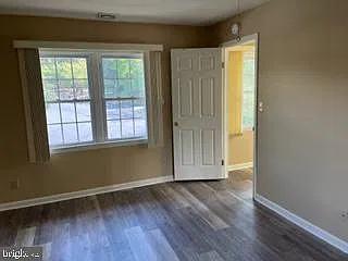 2 bed, 2.0 bath, 1354 sqft, $2,100 — Photo 4