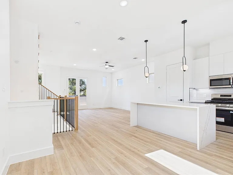 5316 Terry St — Photo 11