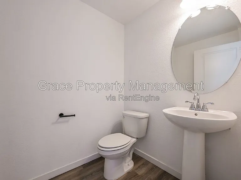 7920 Slate River St #D — Photo 18