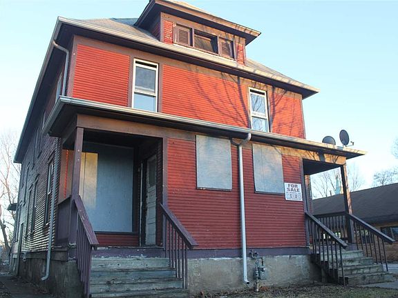 2nd image of 1211 College Ave
