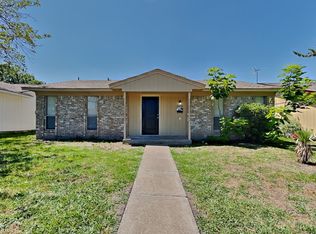 9698 Limestone Dr, Dallas, TX 75217