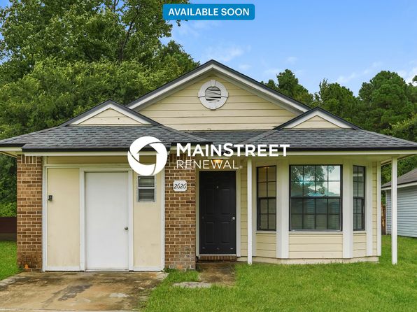 2626 Malibu Cir