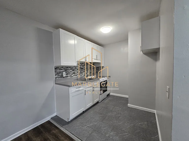 388 Stuyvesant Ave #122 — Photo 1
