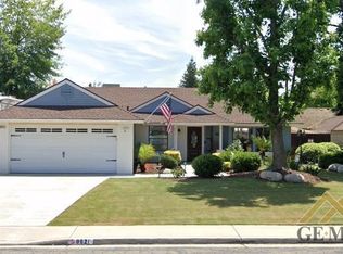 9621 Red Oak Ct, Bakersfield, CA 93311