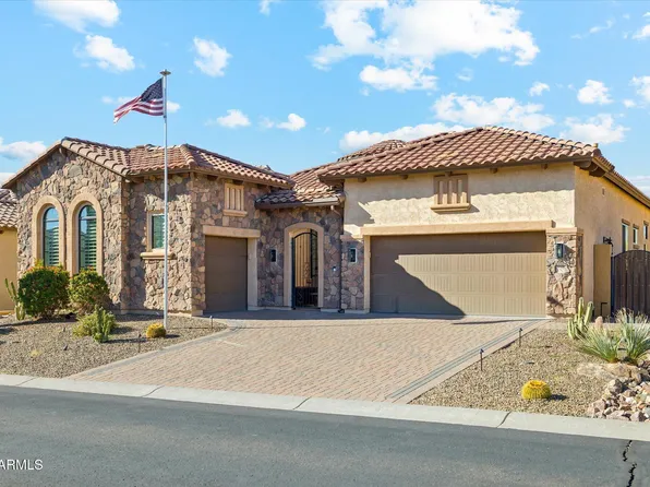 2052 N STEELE Circle, Mesa, AZ 85207
