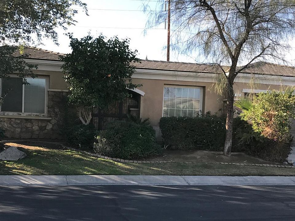 2nd image of 109 Romanza Ln