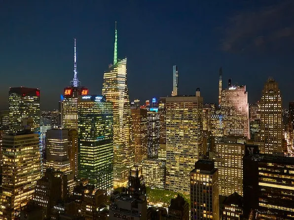 400 5th Ave APT 57E, New York, NY 10018