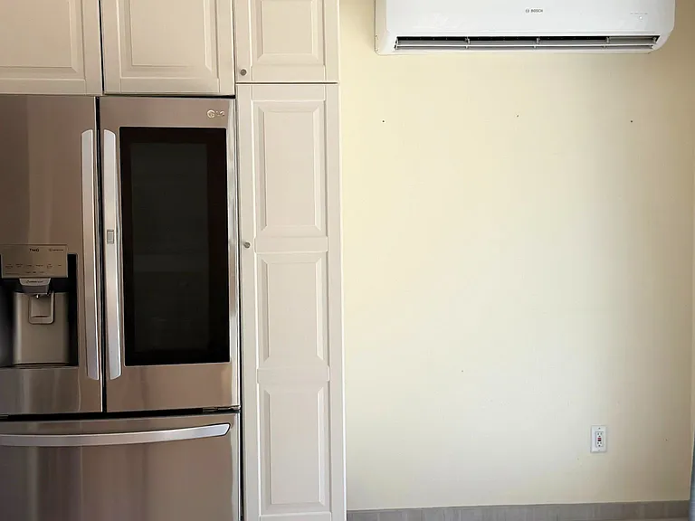 2036 Boundary St — Photo 16
