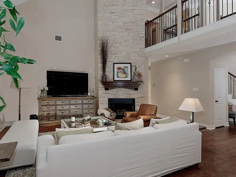 18 Shallowford Pl — Photo 9