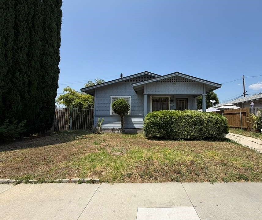 1st image of 309 W Alhambra Rd