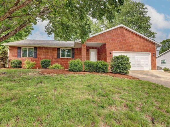 3737 S Bainbridge Dr, Bloomington, IN 47401