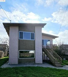 1227 3rd St, Rodeo, CA, 94572