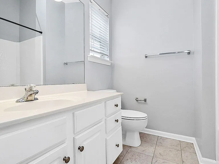 1032 Tabard Ln — Photo 10