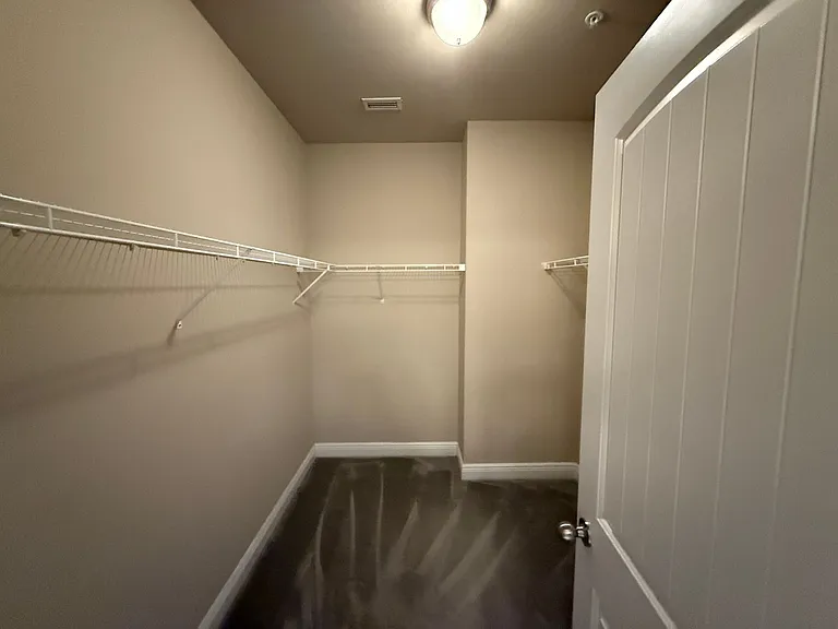 9801 Nature Creek Blvd — Photo 10
