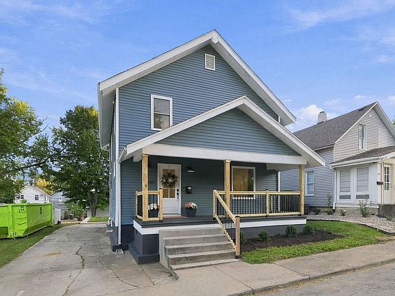 2nd image of 1229 3rd St
