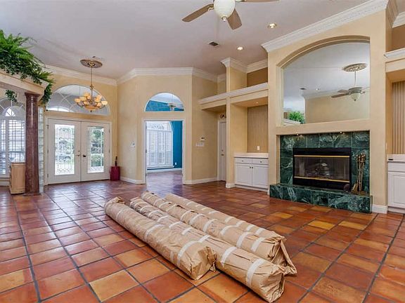 5th image of 2300 Arriviste Way
