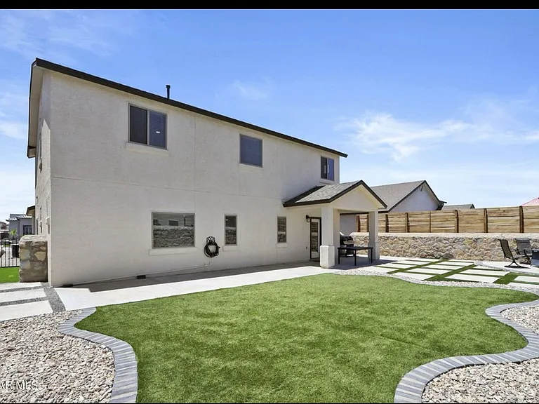 14709 Tierra Haven Ave — Photo 2