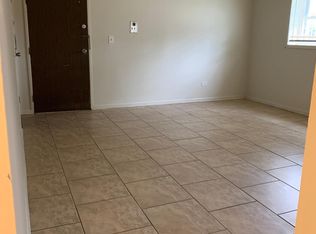 325 W Dale Dr APT 1A, Addison, IL 60101