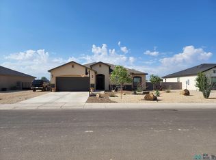 501 Pima Dr, Carlsbad, NM 88220