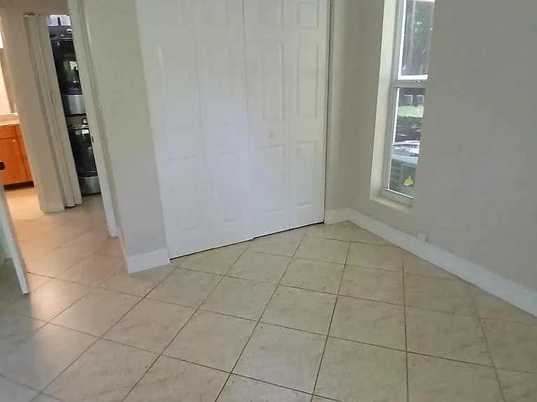 17131 SW 85th Ave — Photo 10