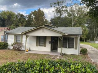 618 Robinson Dr, Jesup, GA 31545