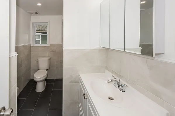 Rented by Corcoran | media 32